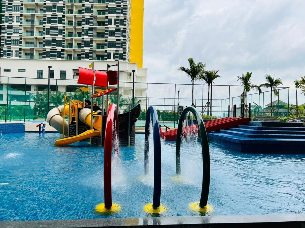 Bali Residence Next To Atlantis Malacca Exterior photo